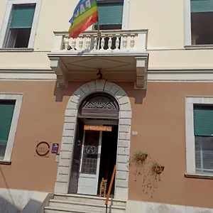  Hostel Delle Cartiere