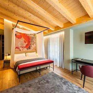 4* Hotel Regina Del Garda